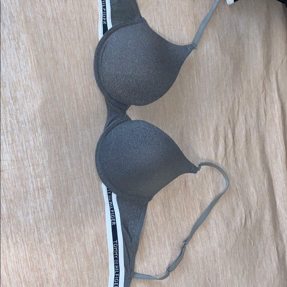Tommy Hilfiger bra